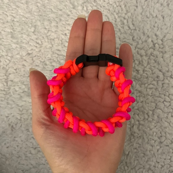 Orange and Pink Paracord Bracelet - Picture 4 of 13